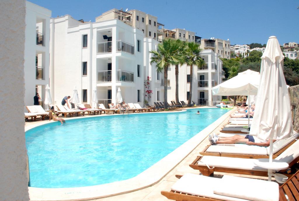 Costa Queen Suites Gümbet Exterior foto